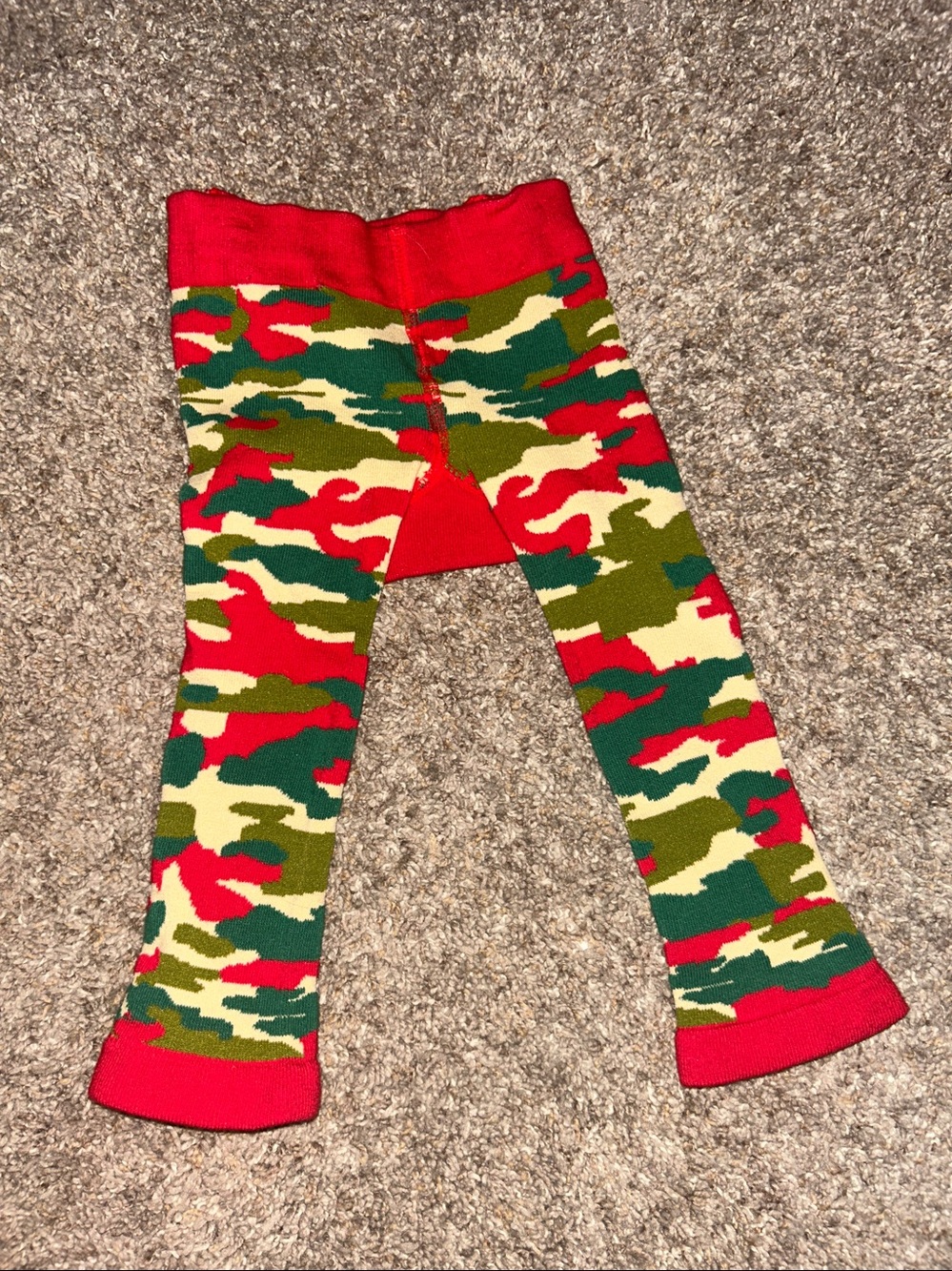 Izzy & Owie by Pavilion Infant Baby Legging Camo Reindeer Non Footed 6-12